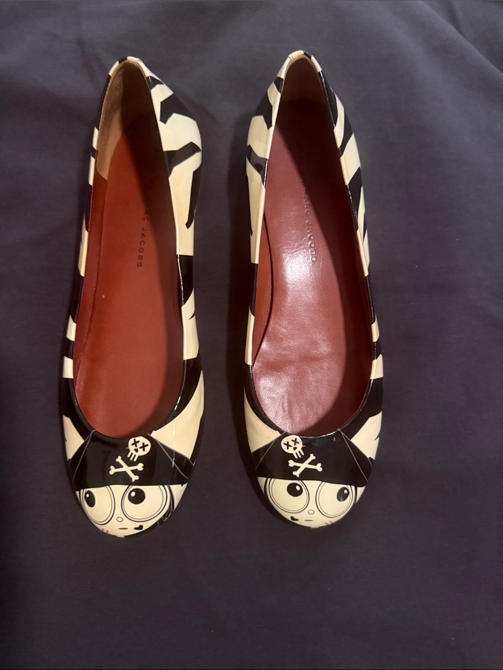 NEW! Marc Jacobs Black and Cream Striped Pirate Face Ballet Flats Sz  38.5 (8)